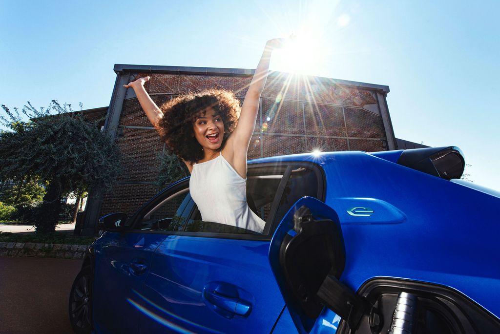 Recharge électrique : Stations-e offre le badge universel cet été pour se charger au meilleur prix partout en France